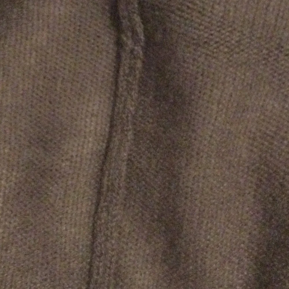 Subtle Luxury CASHMERE SHAWL VEST
$237 - Picture 14 of 15